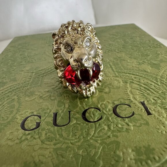 NEW Authentic Gucci Lion Head Motif Gemstone Ring In Gold & Red Sz M 7.5 US - Picture 6 of 9
